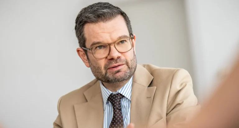 marco buschmann schlaganfall